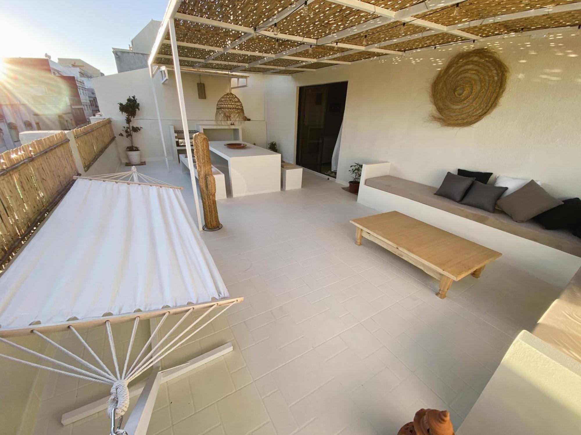 Magnificent Apartment With Private Rooftop Terrace Танжер Экстерьер фото